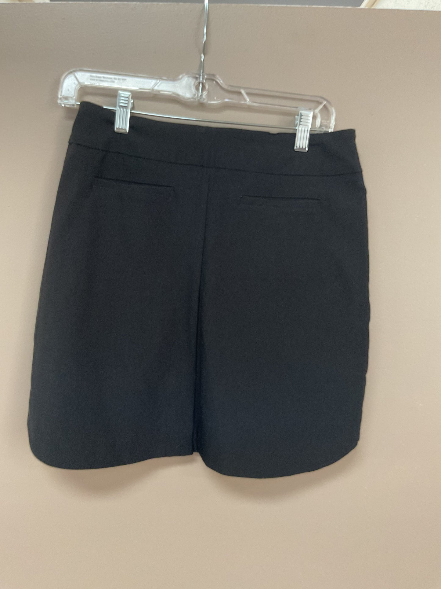 LU LU B BLACK SKORT