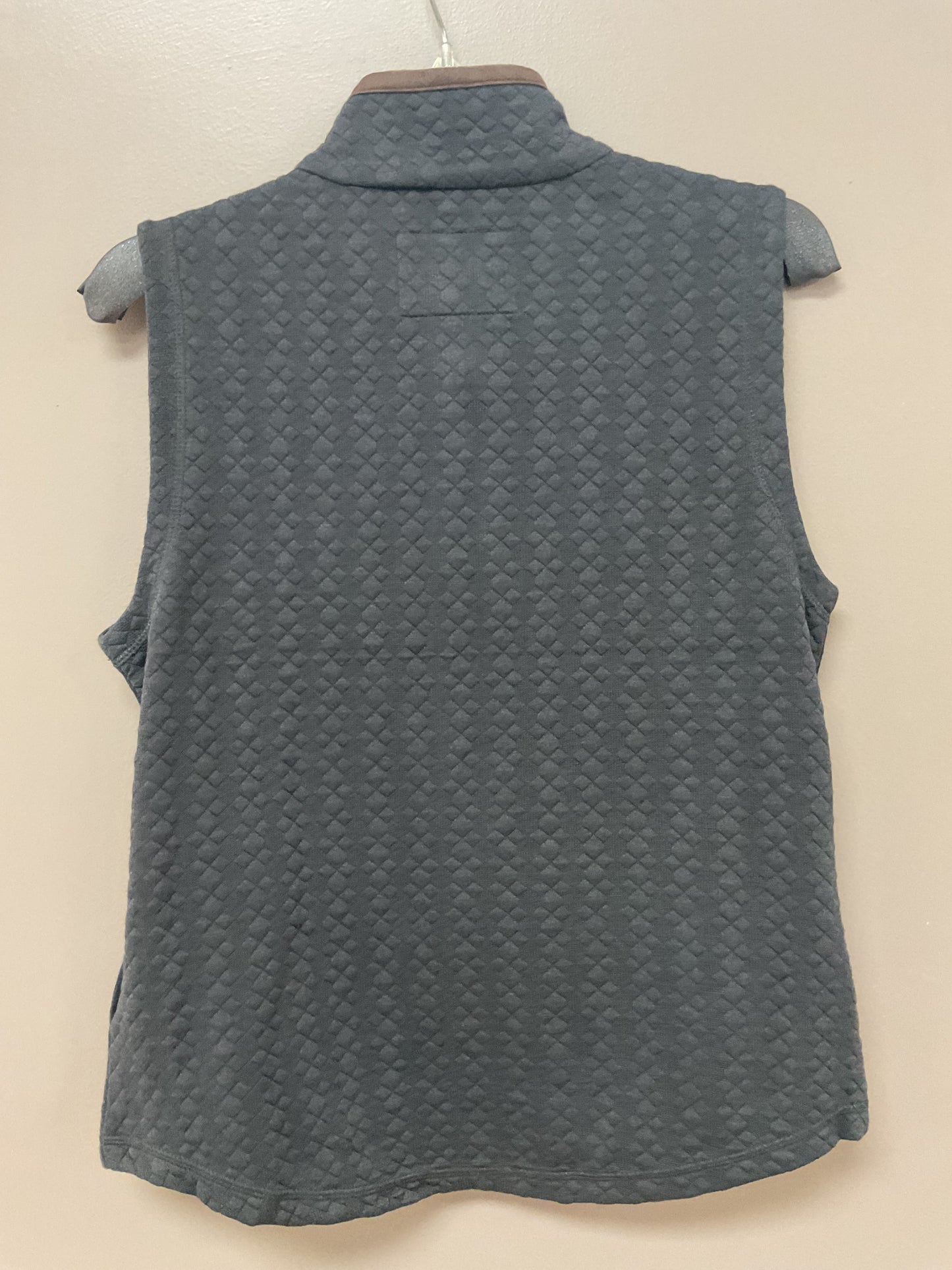 NORTH RIVER CHARCOAL VEST