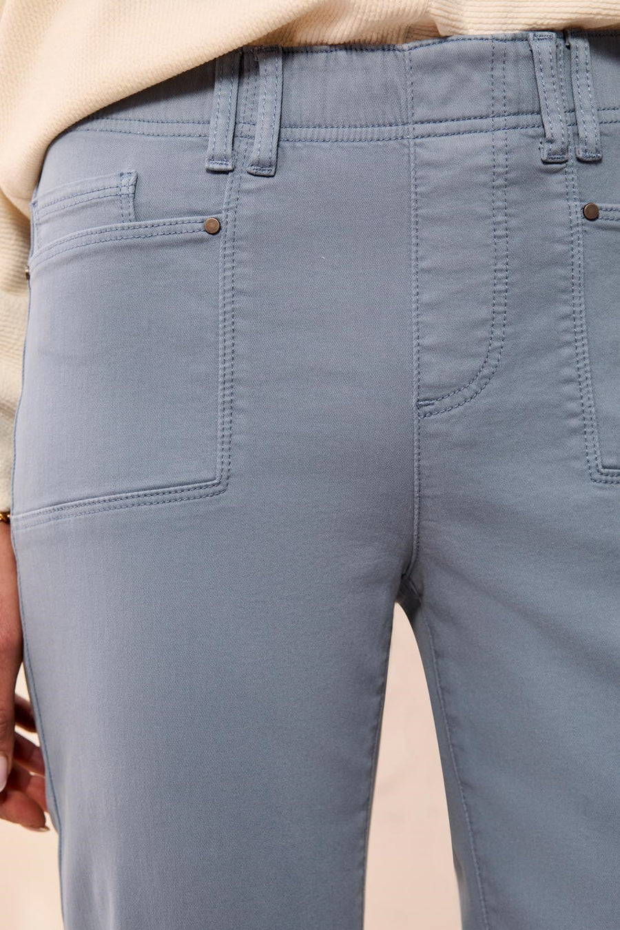 TRIBAL COMFORT STRETCH STRAIGHT LEG ANKLE PANTS IN BLUE FOG