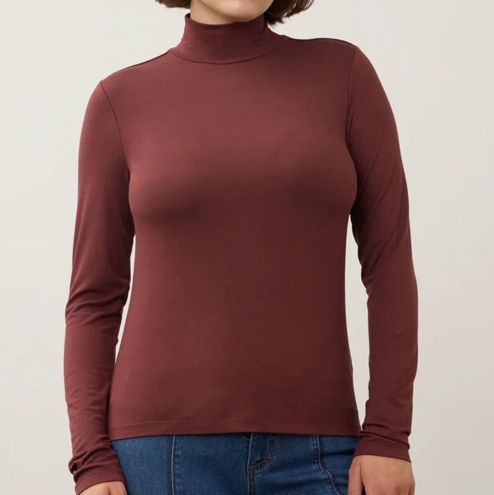 FDJ MOCK NECK KNIT TOP IN FIG