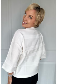 ETHYL CREAM COLOR MOD FRAME SWEATER