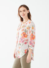 Load image into Gallery viewer, FDJ TROPICAL PRINT 3/4 SLEEVE TOP
