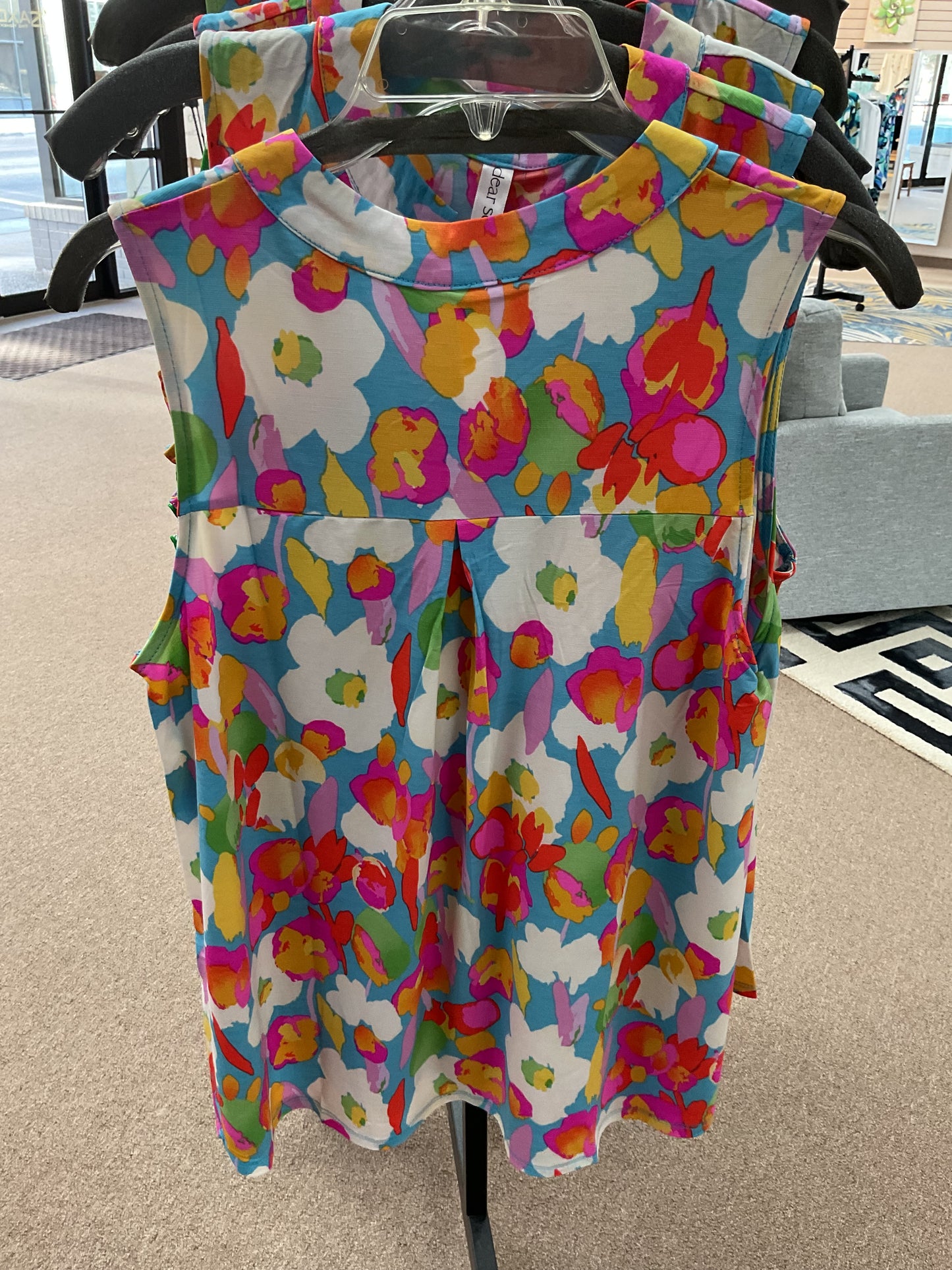 DEAR SCARLETT SLEEVLESS COLORFUL TOP