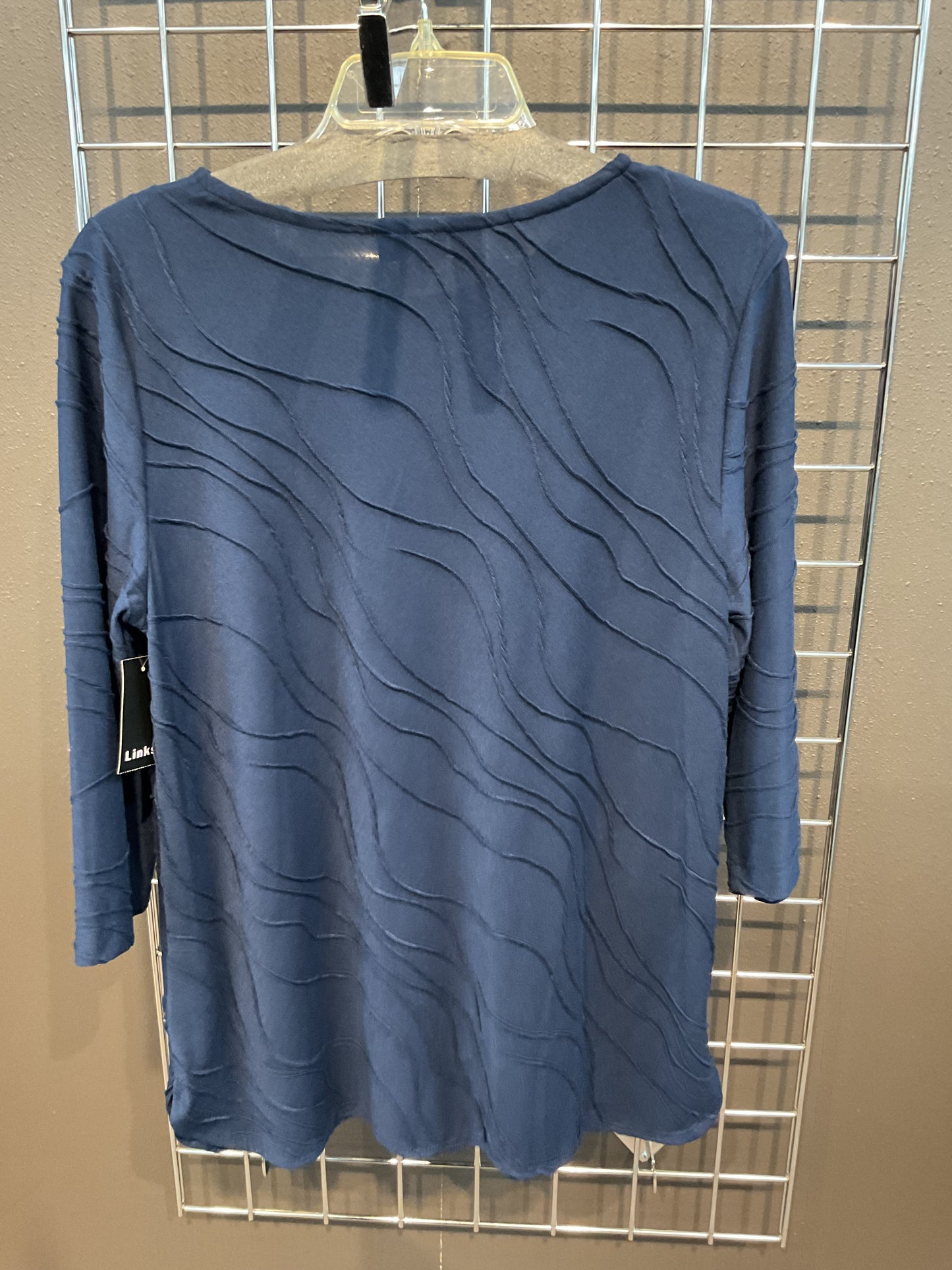 LINKS INK KANGEROO POCKET TOP