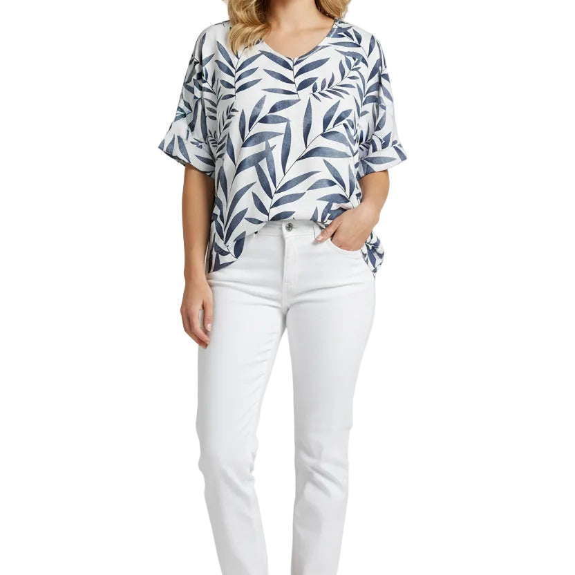WILD PALMS LEAF PRINT VNECK TOP