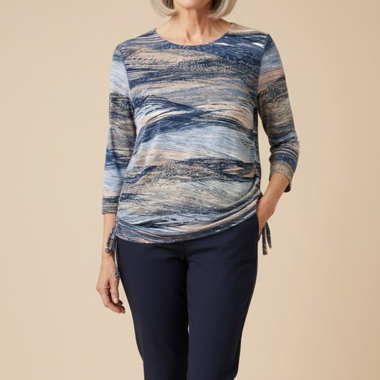 LINKS FAVORITE STYLE TOP IN BLUE TONES