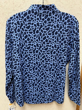 Load image into Gallery viewer, LU LU B QUARTER ZIP IN DARK NAVY/LIGHT BLUE ANIMAL PRINT
