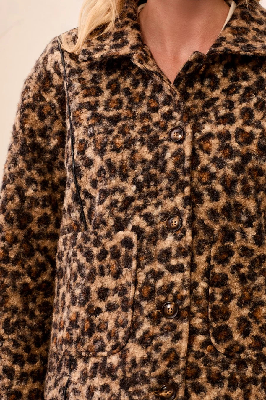 TRIBAL BOUCLE BUTTON FRONT ANIMAL PRINT JACKET