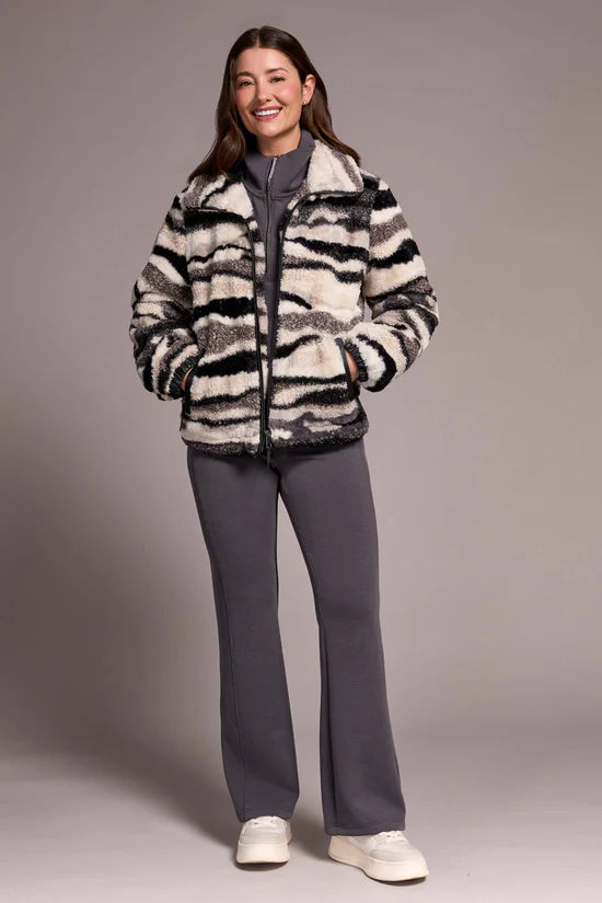 TRIBAL FUZZY ZIP UP PUFFER JACKET
