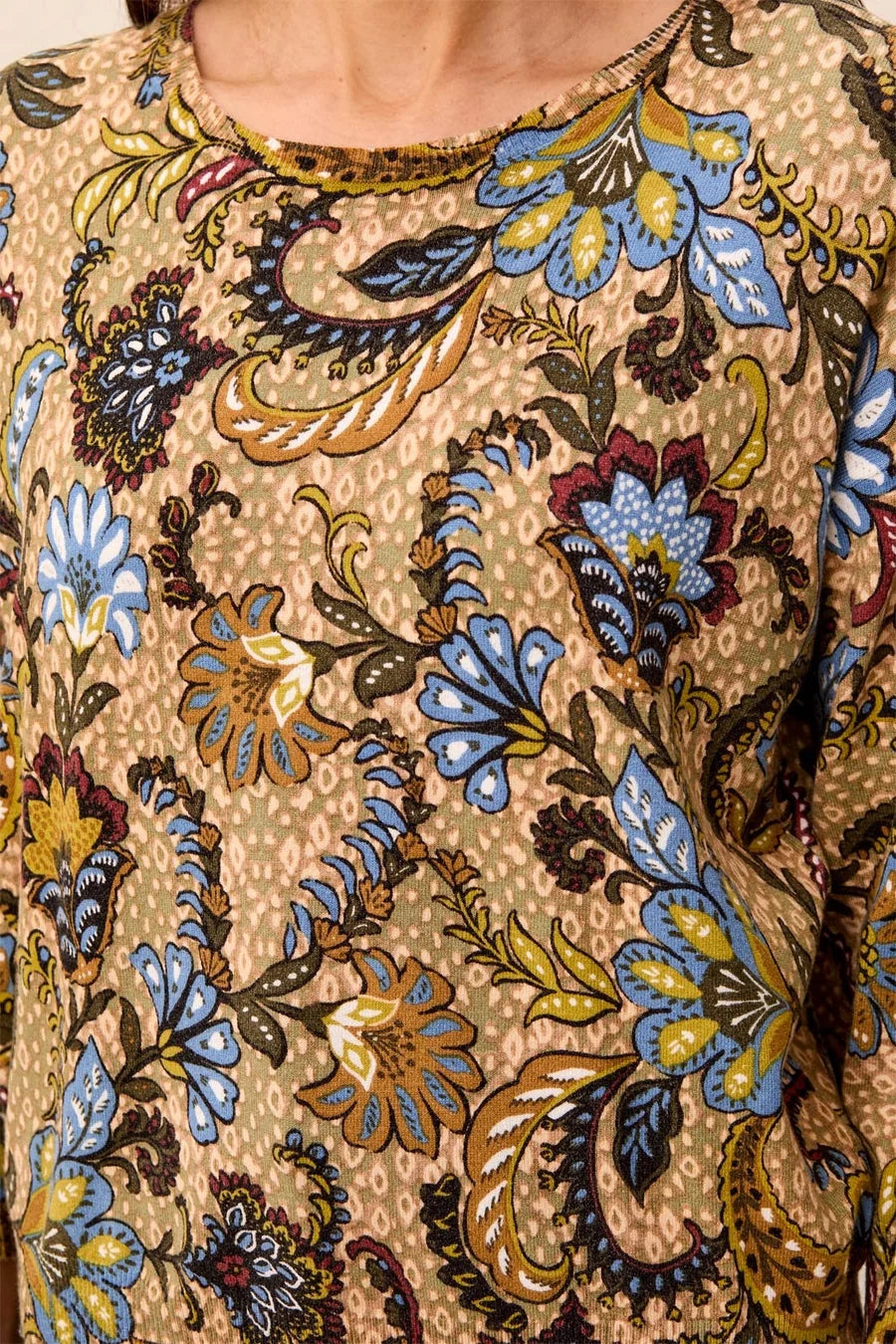 TRIBAL SOFT YARN THREE QUARTER SLEEVE