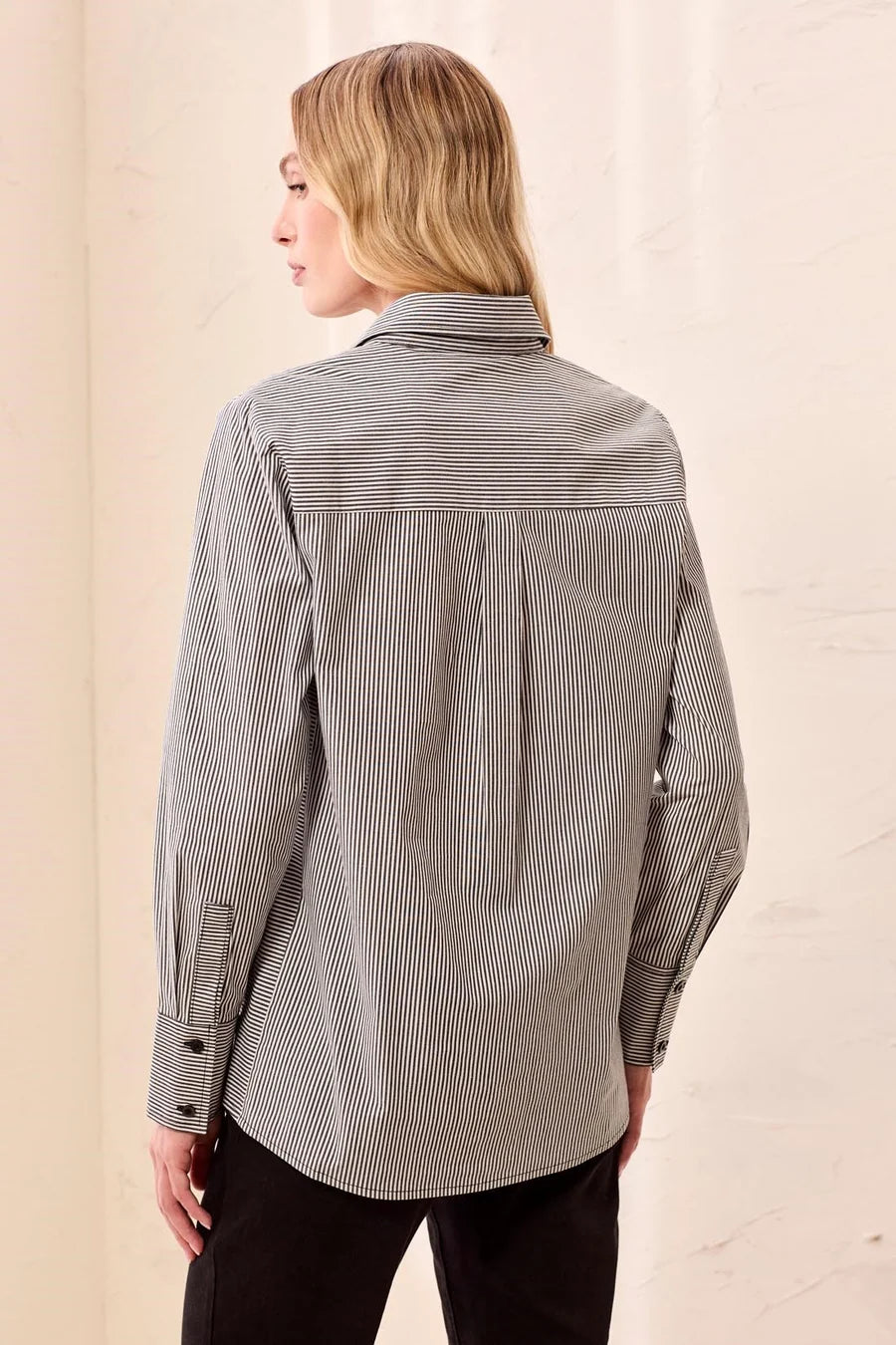 TRIBAL STRIPED STRETCH POPLIN LONG SLEEVE BUTTON FRONT